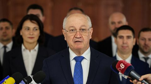 Moldova Euroopa-meelne valitsus kukub: peaminister Munteanu astus tagasi