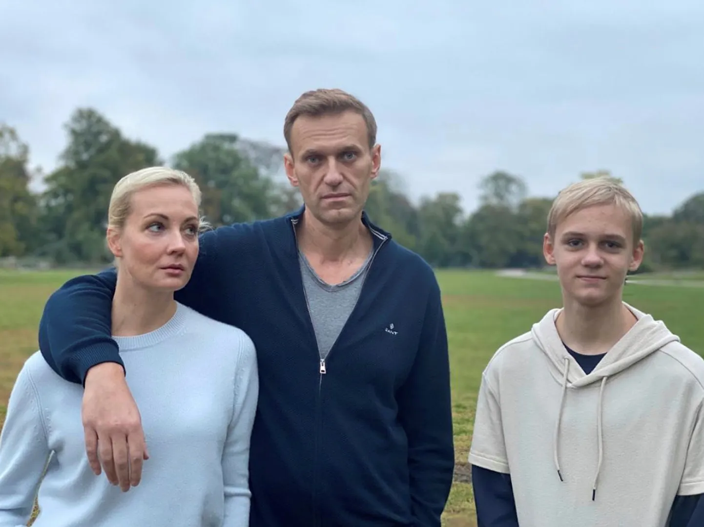 Алексей Навальный с семьей.