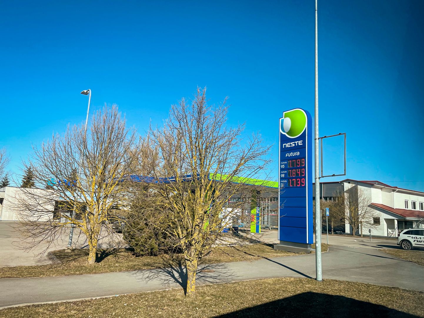 Kütuse hind Neste tanklas 4. märtsil 2022.
