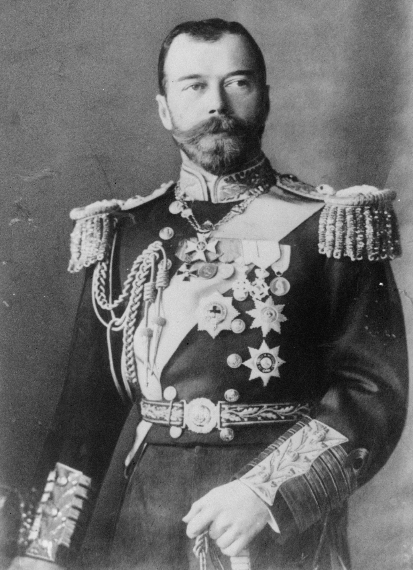 Nikolai II