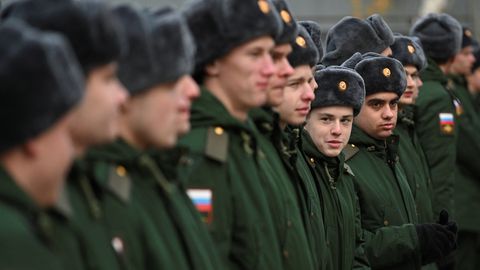 Krievijas armijas zaudējumi pārsniedz jauno rekrūšu skaitu