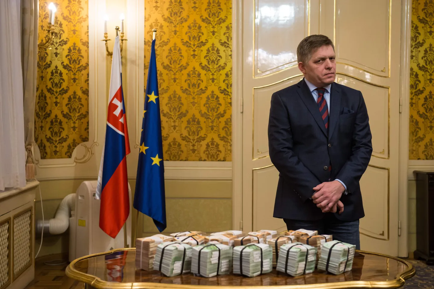 Robert Fico miljoni euroga.