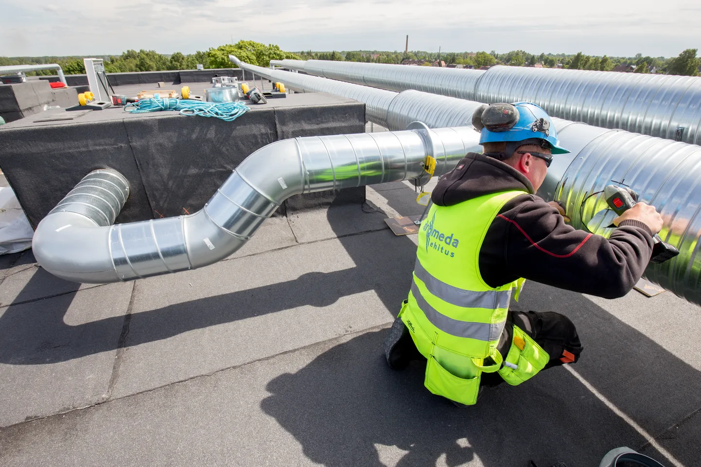 Kortermaja soojustagastusega ventilatsioon tagab puhtama õhu ja vähendab küttearveid.