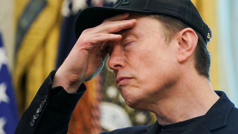 Īlona Maska uzņēmumi sūdz tiesā "Apple" un "OpenAI"