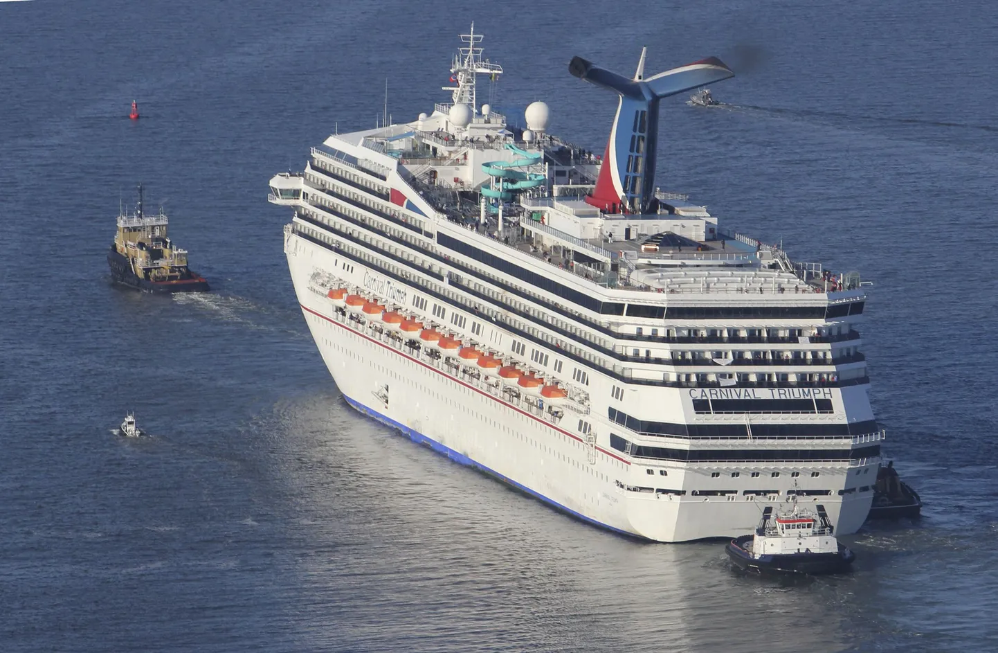 Carnival Cruises alus Triumph