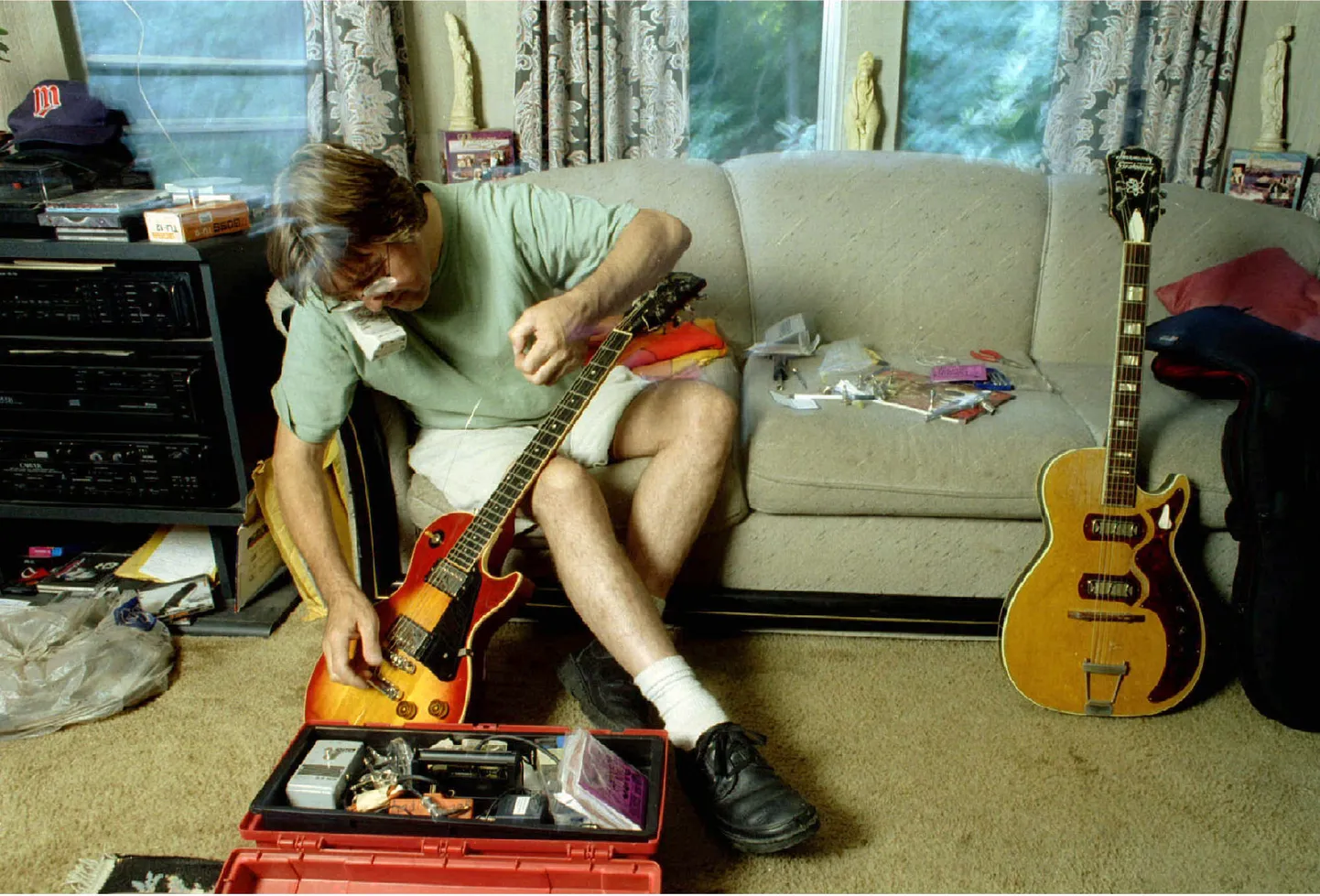 Joey Molland.