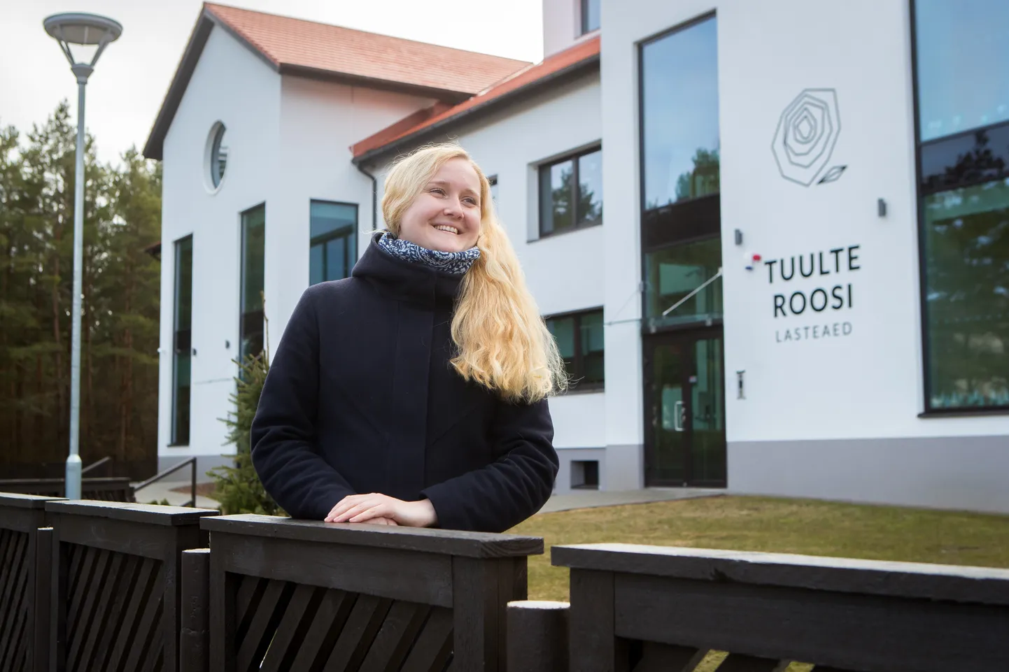 TUULTE ROOSI LASTEAIA direktori Liis Madissoni sõnul on neil õpetajatega hästi ja kõik rühmad on avatud.