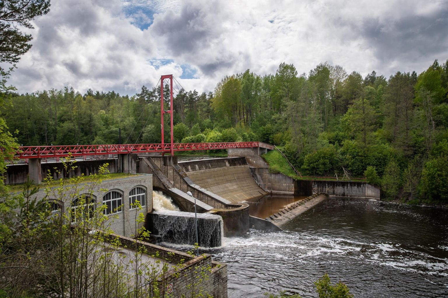 Valitsus otsustas, et Jägala jõe paisutamine ning elektri tootmine Linnamäe hüdroelektrijaamas võivad jätkuda ka tulevikus.

 