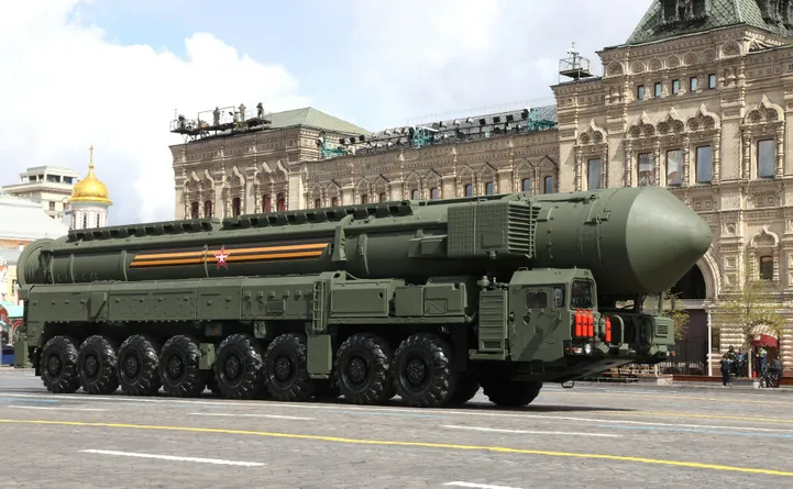 PEETER TALI Dictator Putin trying to continue the nuclear poker game