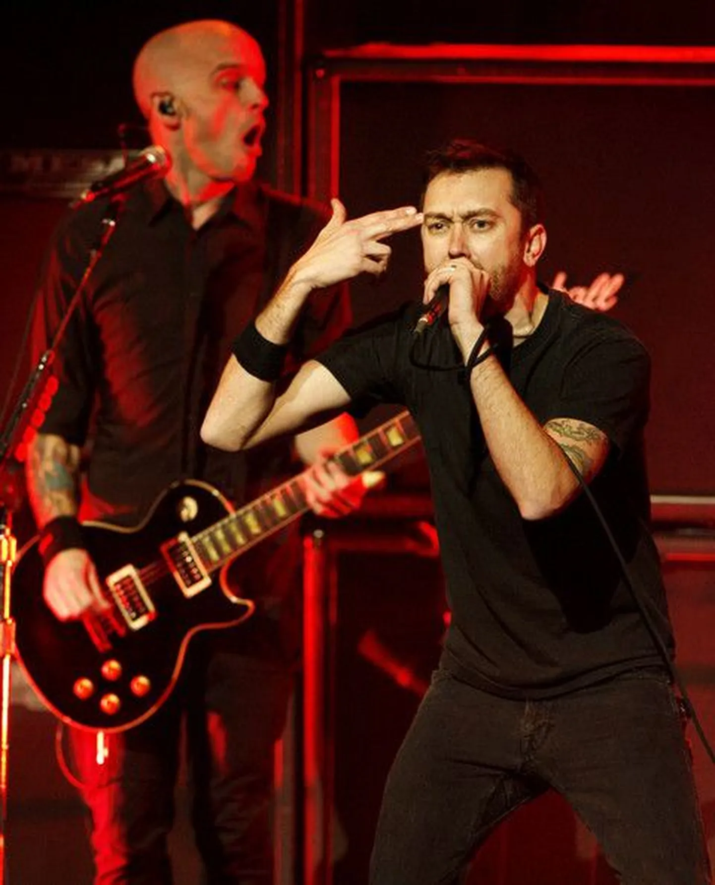 Rise Againsti laulja Tim Mcllrathi on kindel, et punkbändil on olulised sõnad.