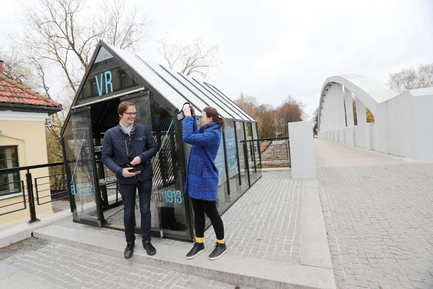 Blueray juhatuse liikmed Mairo Rääsk ja Egle Rääsk jätkavad virtuaalreaalsuse retkede pakkumist järgmiselgi aastal.