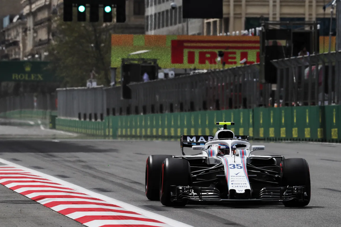 Sergei Sirotkin Aserbaidžaani GP vabatreeningul.