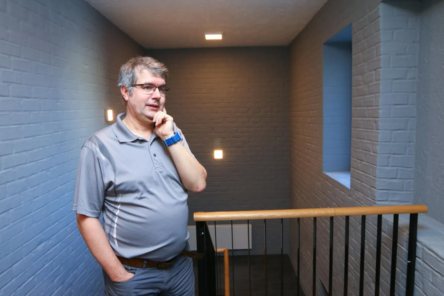 Otepää tervisekeskuse juhataja Andres Arike kinnitas, et perearstikeskus on jätkuvalt turvaline ning hoone ei ole inimestele ohtlik. «Tegeleme praegu probleemi lahendamisega,» lisas ta.