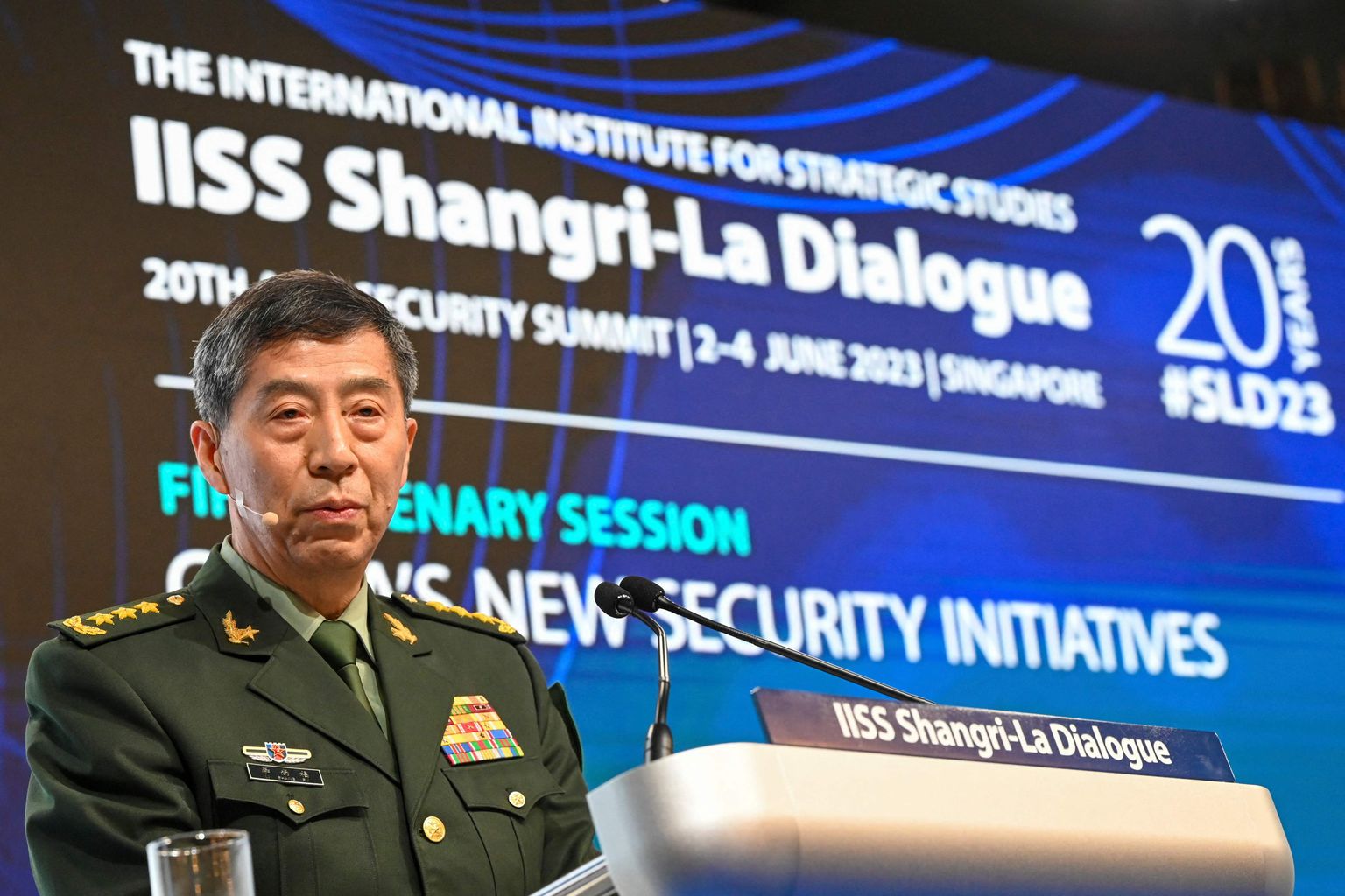 Hiina kaitseminister Li Shangfu esinemas Singapuri julgeolekutippkohtumisel Shangri-La Dialoog.