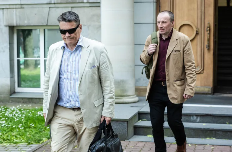 Members of the national defense committee of the Riigikogu Leo Kunnas and Alar Laneman have also demanded the legalization of anti-personnel mines in previous years. The debate that erupted in Finland encouraged them to revisit this topic.