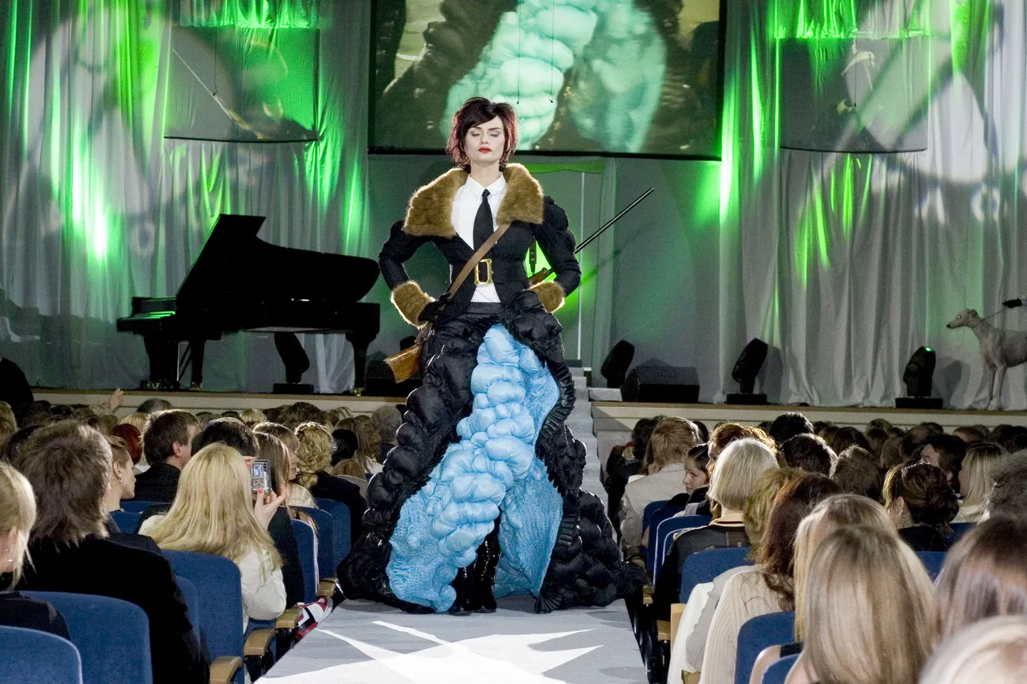 Stiilinäide finalist Triinu Pungitsa loomingust
