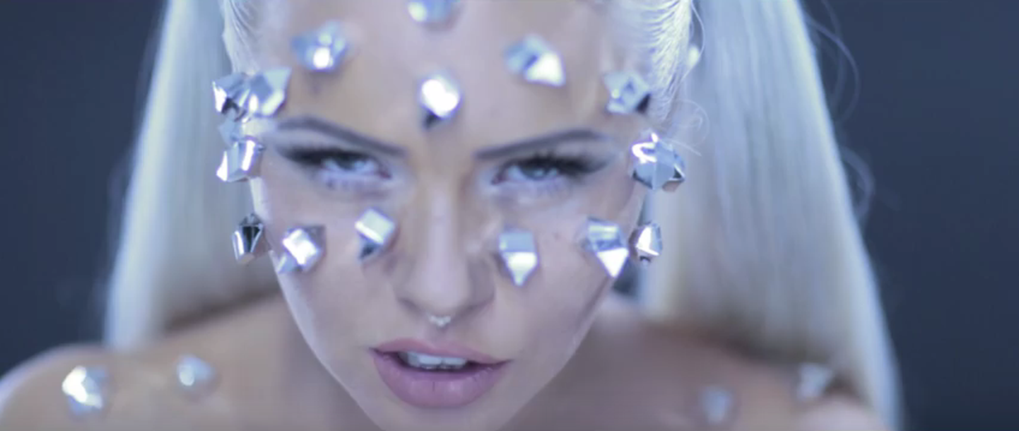 Kerli avaldas uue muusikavideo loole "Diamond Hard"