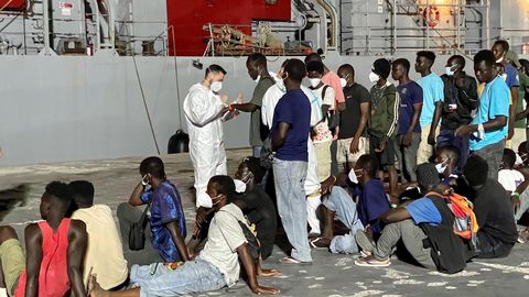 Järjekordse Vahemere laevahuku järel on kadunud 41 migranti