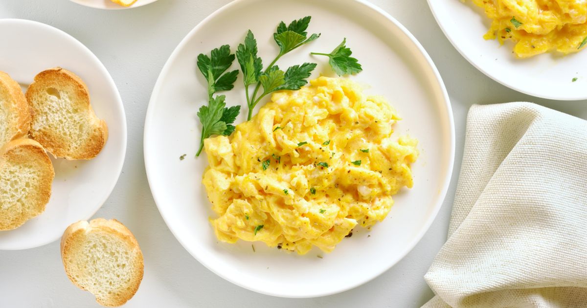 Sfat de gătit ⟩ Adăugați acest ingredient secret și veți avea omletă pufoasă