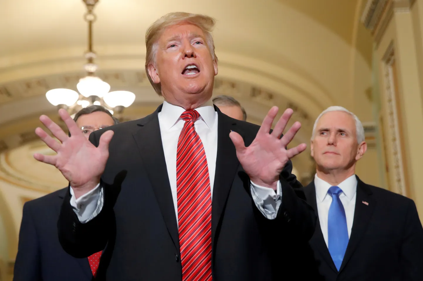 USA president Donald Trump 9. jaanuaril Kapitooliumi künkal kongressi vabariiklastega kohtumise järel.