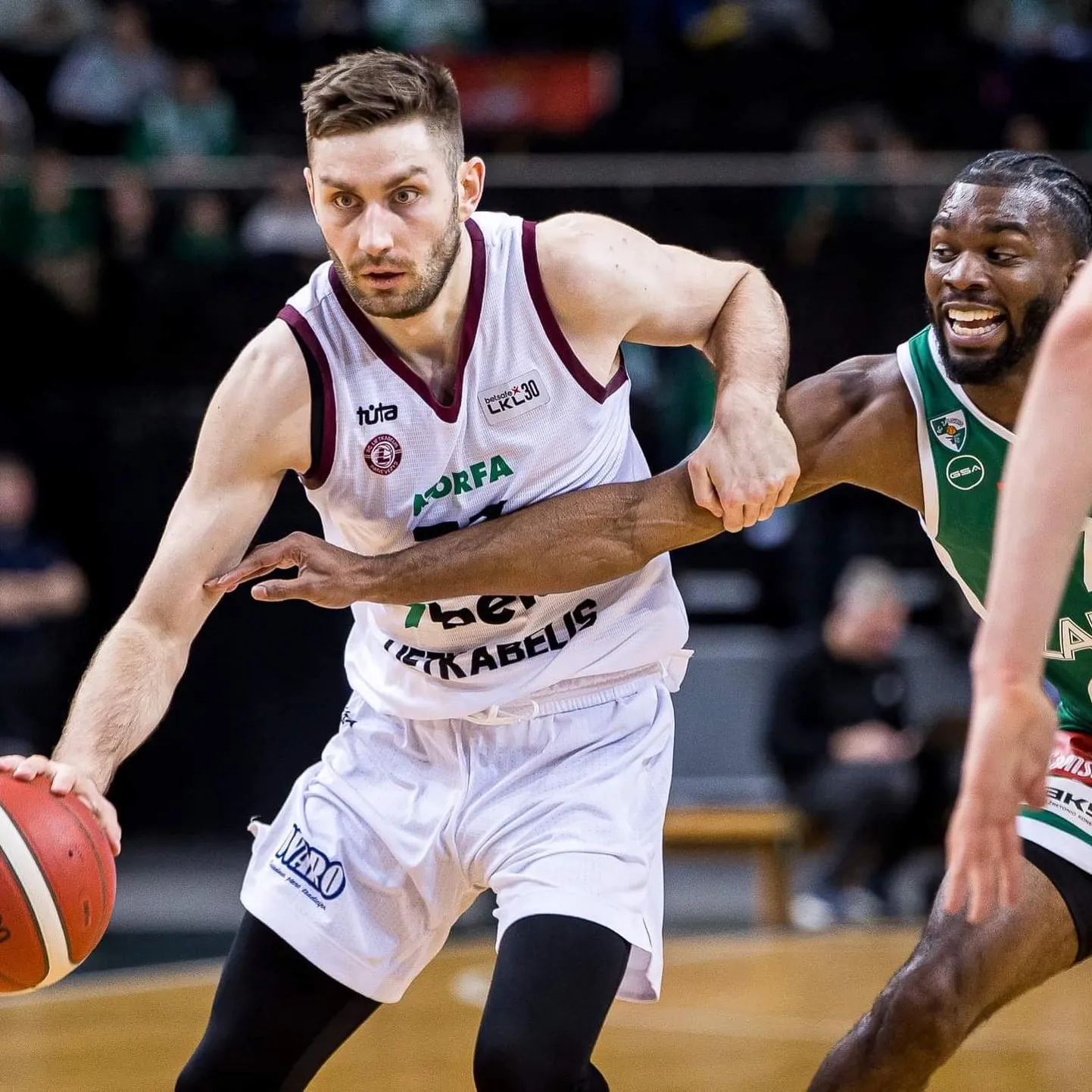 Kristian Kullamäe mänguhoos.