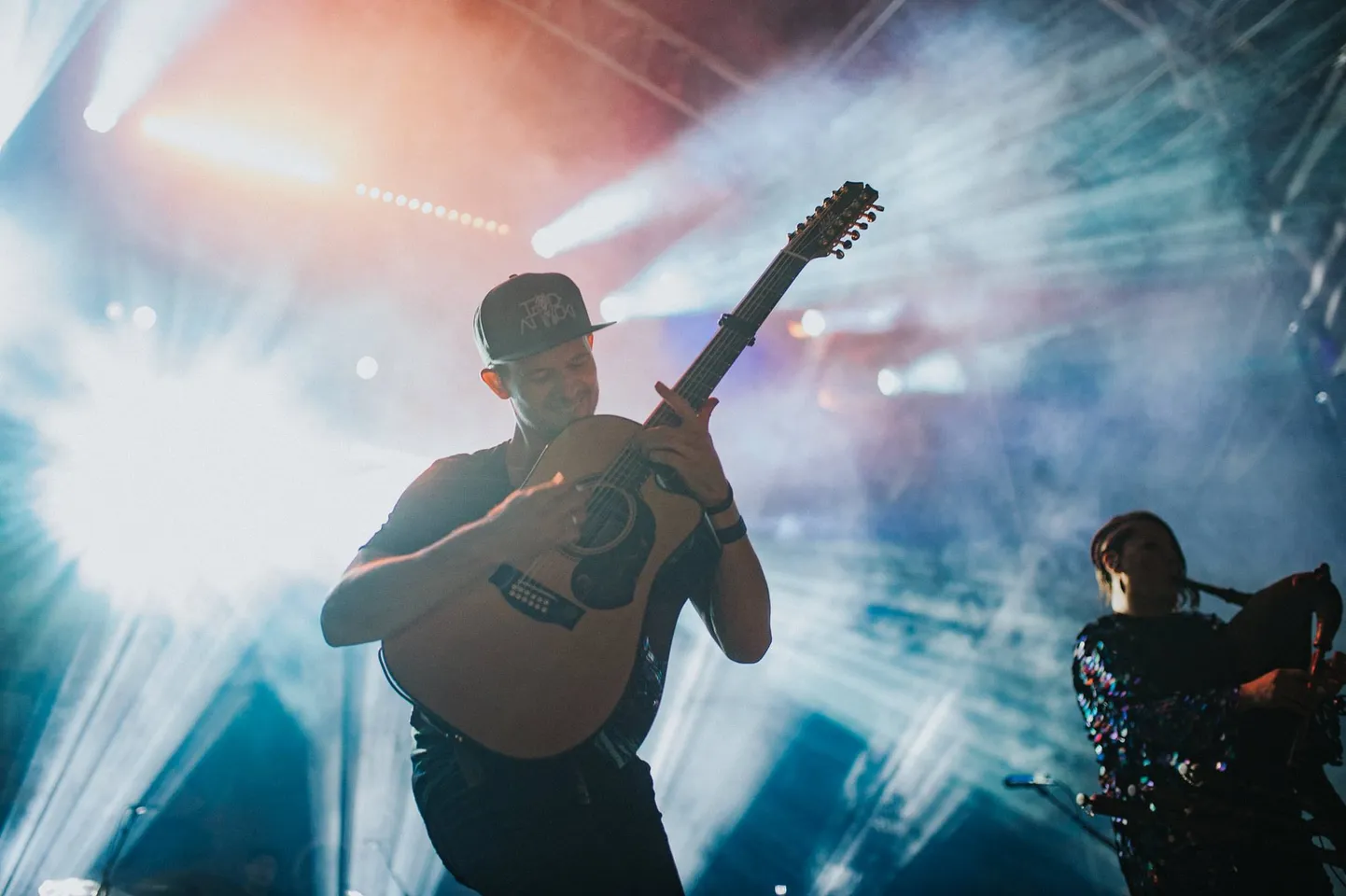 Jalmar Vabarna koos oma bändi Trad.Attackiga Austraalia tuuri ajal. Cygnet Folk Festival Tasmaanias.