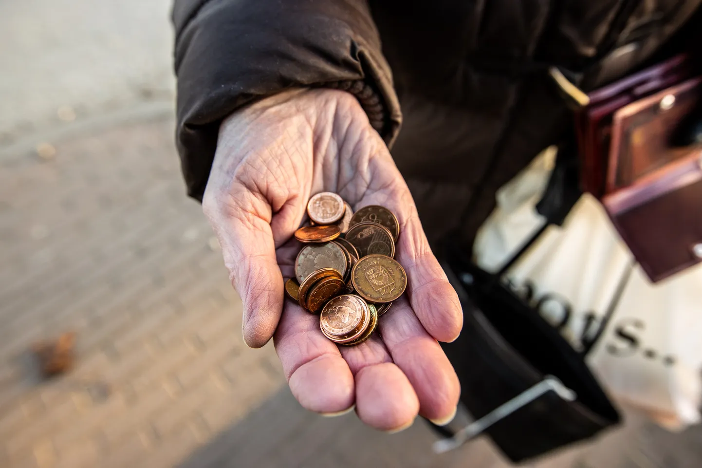 Due to outstanding payments from the Russian Federation, Russian pensioners living in Estonia have not received their pensions.