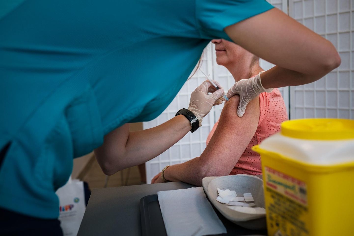 Viljandimaale lisandus ööpäevaga 20 koroonaviirusesse nakatunud inimest. Eestis on lõpetatud koroonaviirusevastane vaktsineerimiskuur 626 234 inimesel.