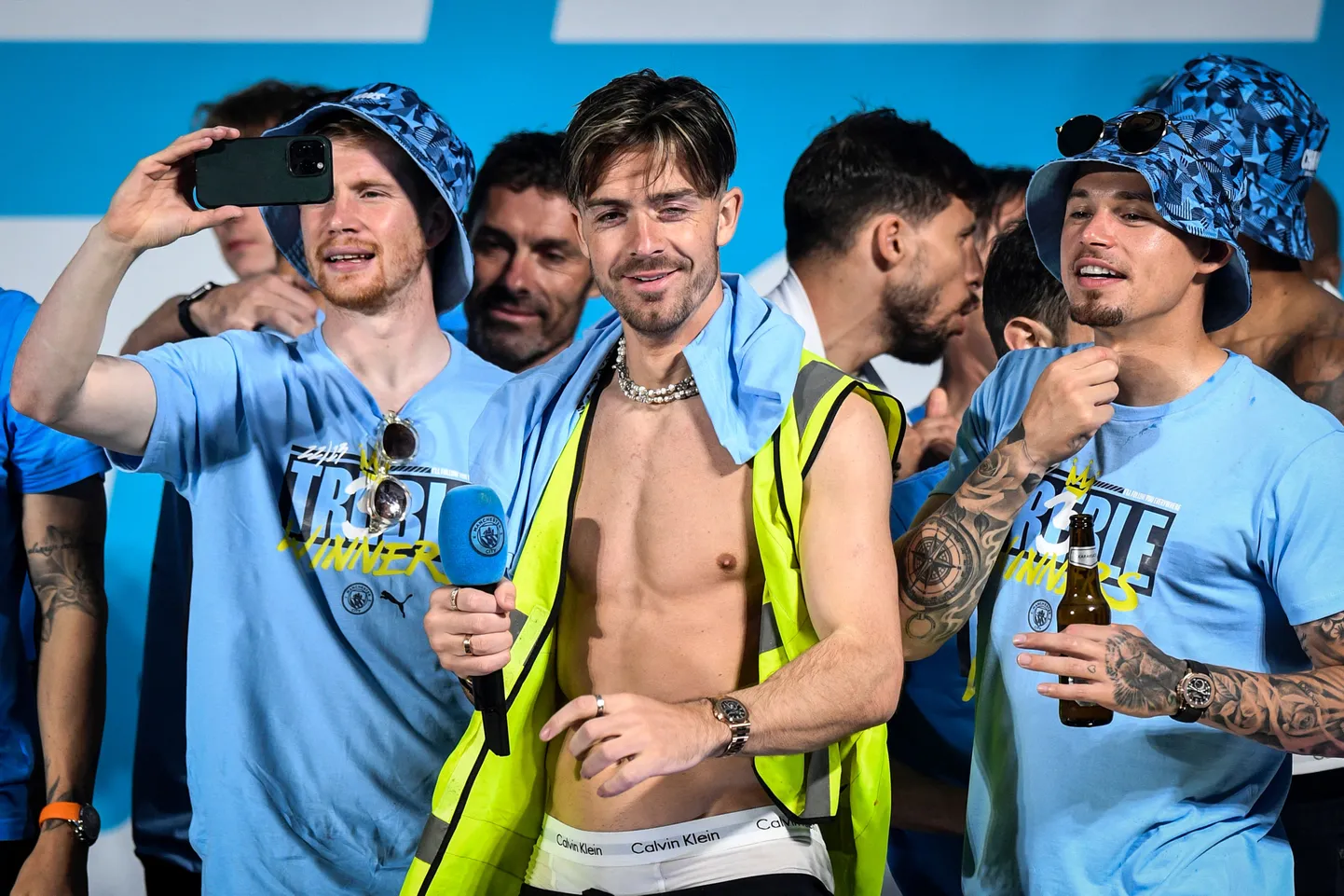 Jack Grealish (keskel) on peolõvi.