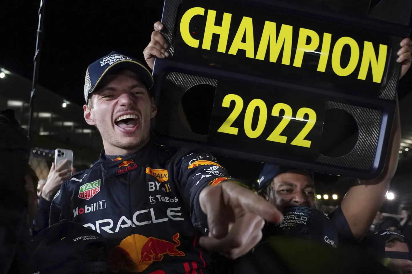 Max Verstappen on nüüd kahekordne maailmameister.