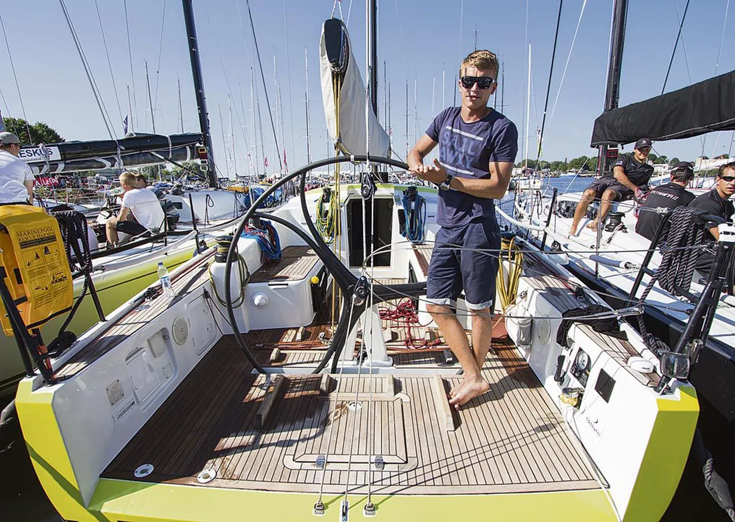 Purjeka Sugar 2 roolimees Jaan Akermann alustas purjetamistreeninguid 1998. aastal, kui ta oli kümneaastane.
