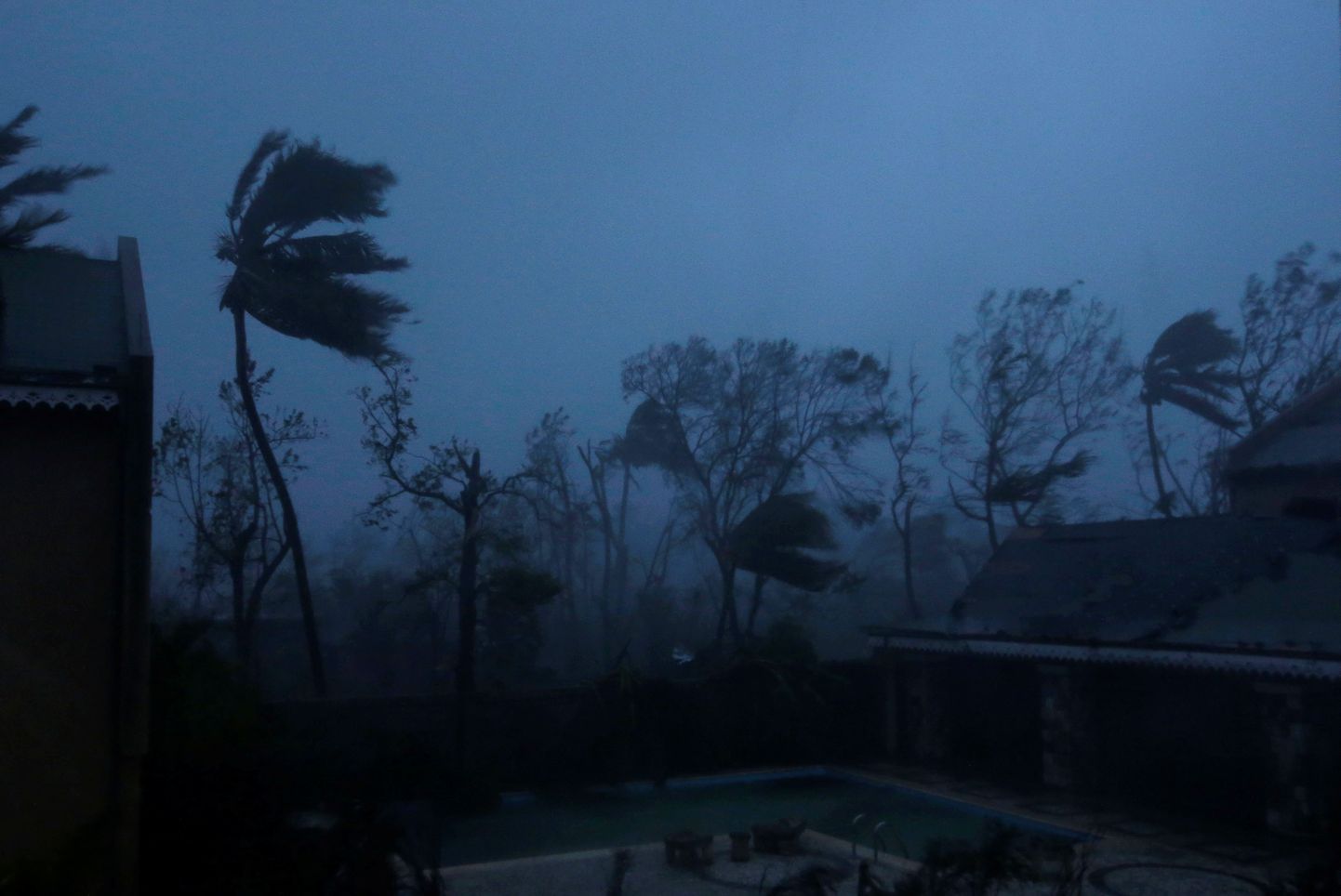 Haitil möllab orkaan Matthew.