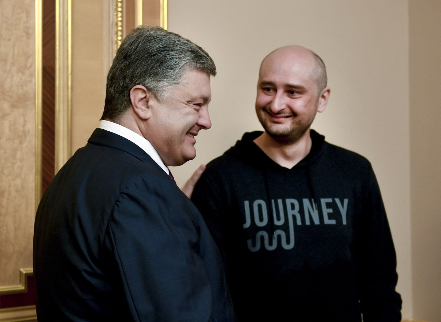 Петр Порошенко и Аркадий Бабченко.