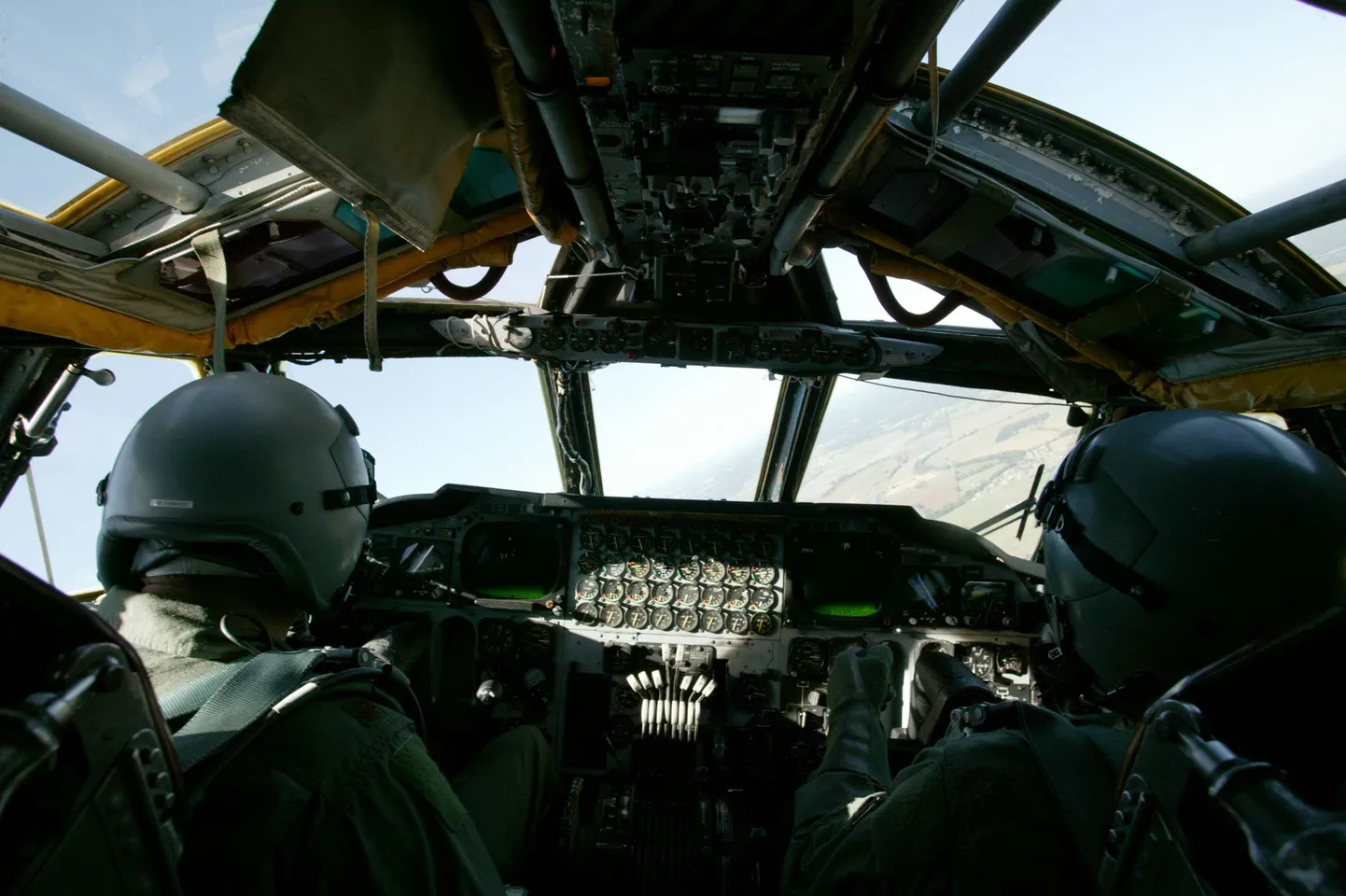 B-52 pommituslennuki kokpit.