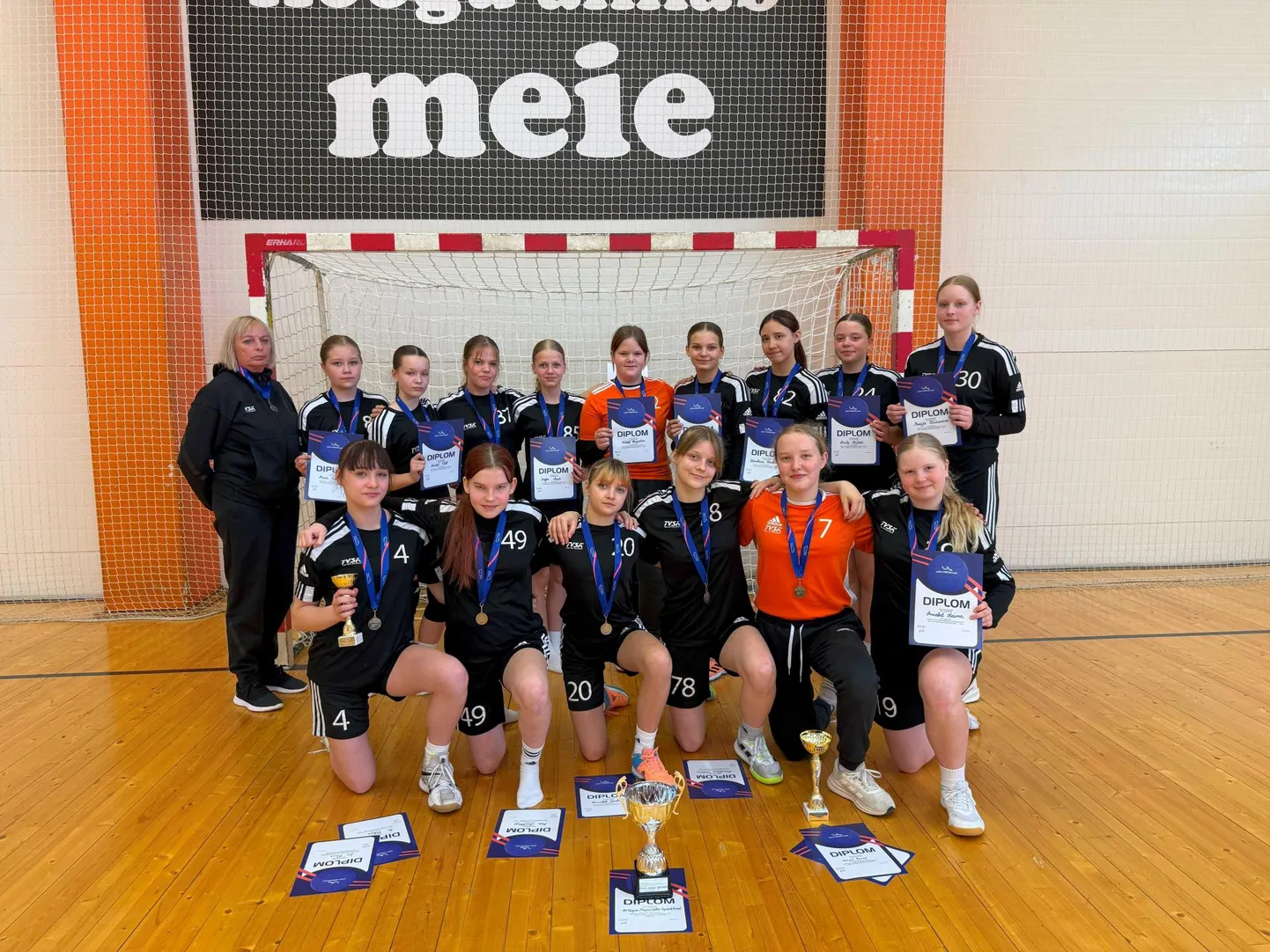 SK Tapa/Tapa Valla Spordikool saavutas teise koha.