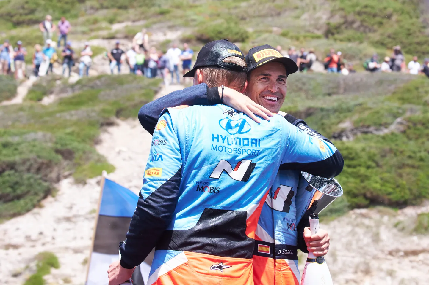 Dani Sordo embamas Sardiinia ralli võitnud Ott Tänakut.