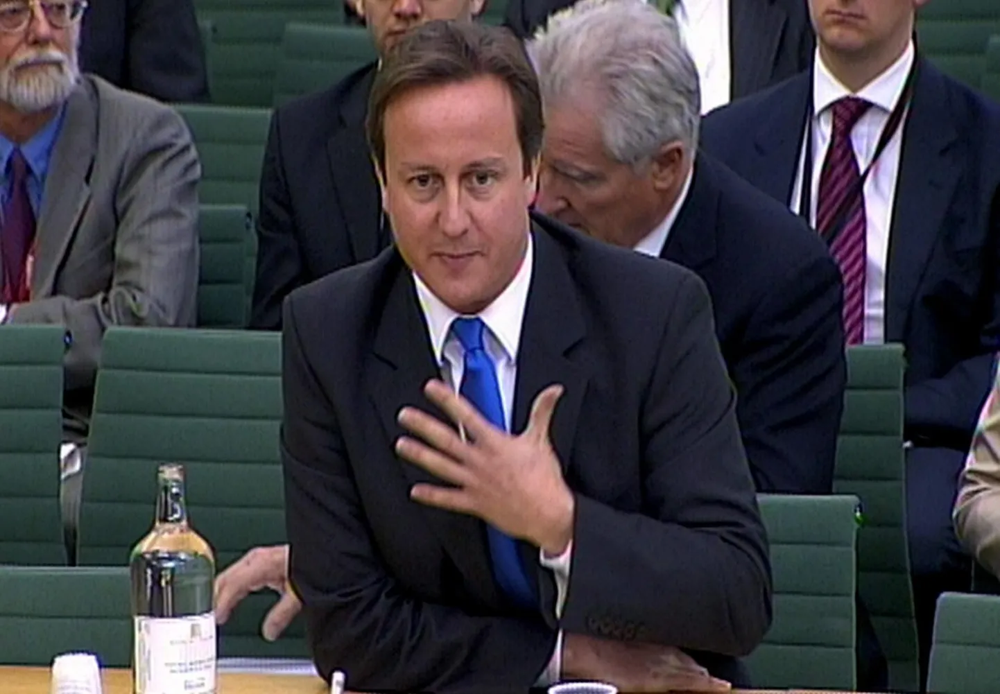 Tooride liider David Cameron.