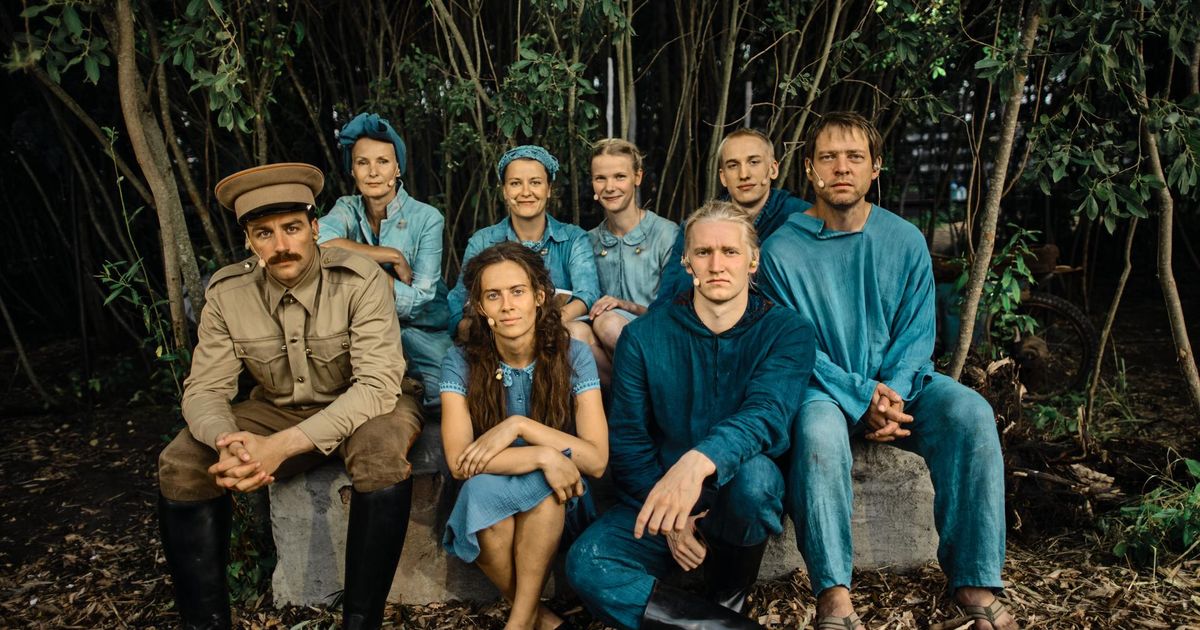 Varalahkunud kirjaniku menuteos lõpuks teatrilaval: gootilikult sünges loos saab naljagi - Vimarsana News