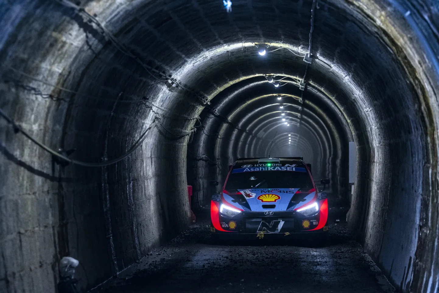 Ott Tänak Isegami tunnelis.