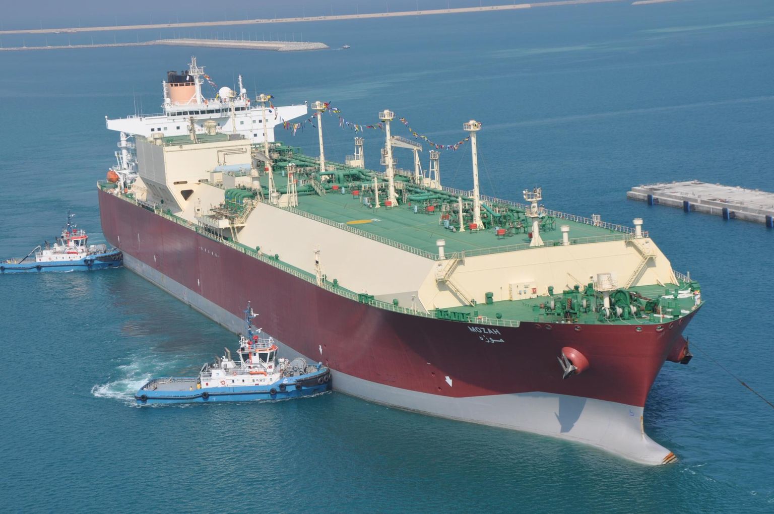 Katarile kuulub maailma suurim LNG alus Q-Max Mozah.