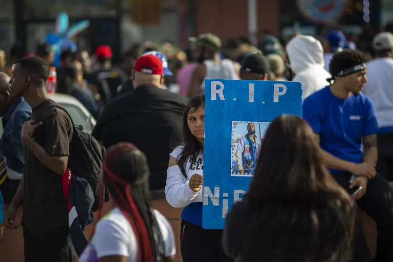 Räppar Nipsey Hussle'it mälestati 1. aprillil Los Angeleses