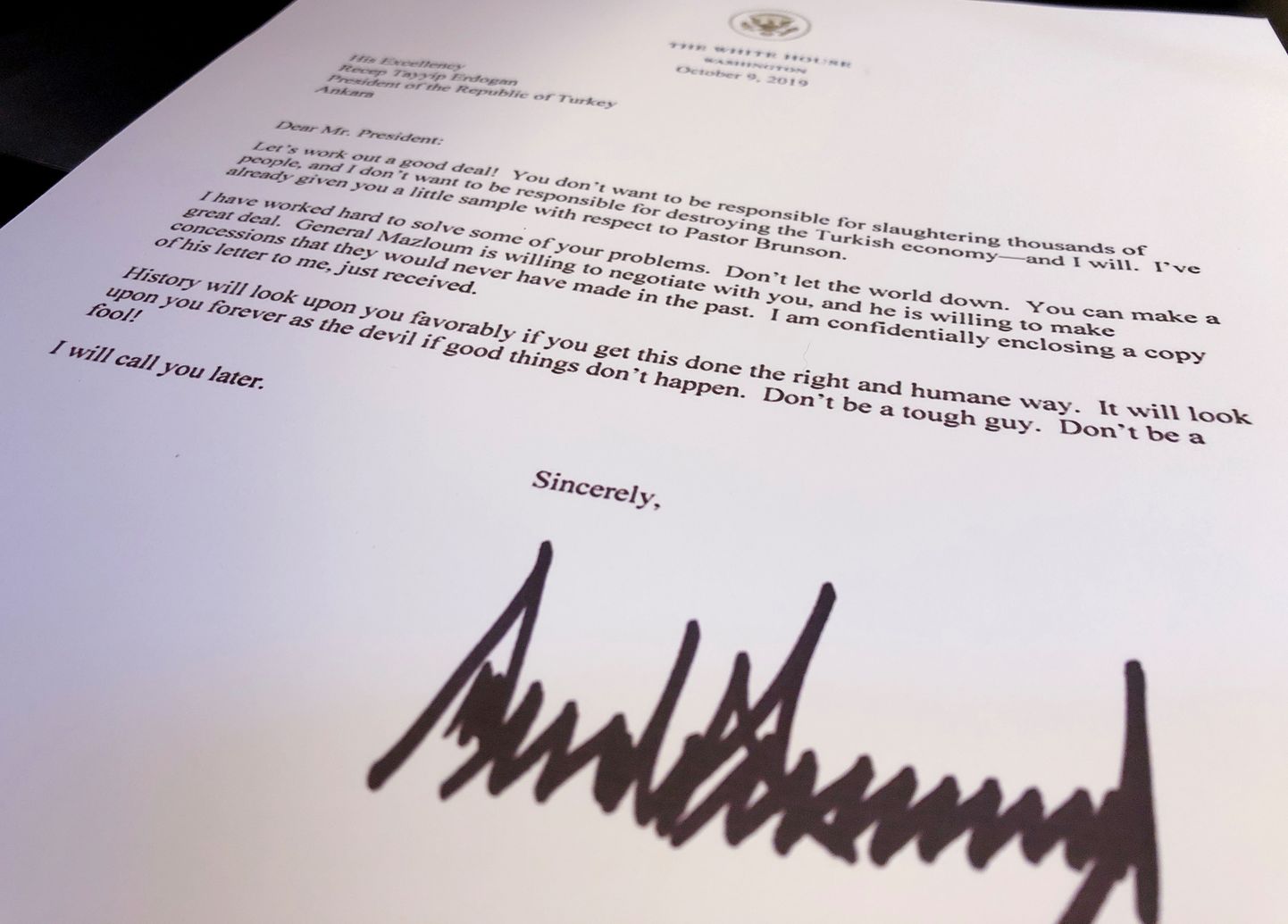 USA president Donald Trump kiri Türgi presidendile.
