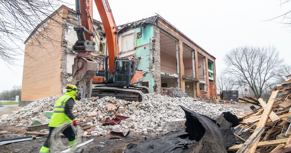 VIDEO Kohtla J rvel K ib Vana Ujula Lammutamine Uudised P hjarannik