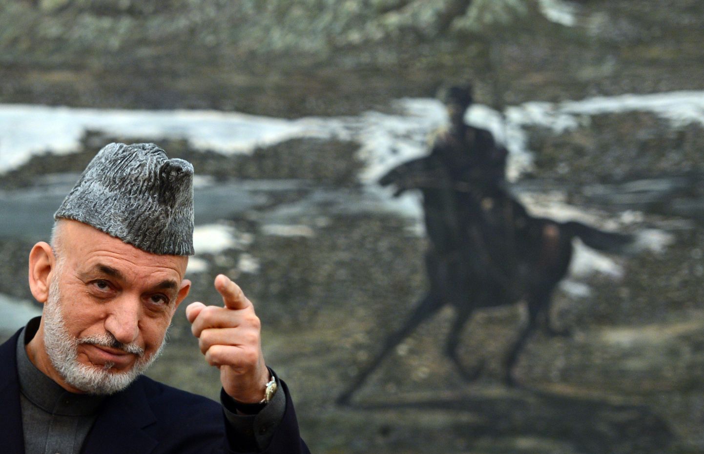 Afganistani president Hamid Karzai tänasel pressikonverentsil.