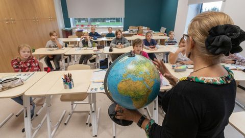 Жителей Эстонии призывают выдвигать кандидатов на титул лучшего учителя года