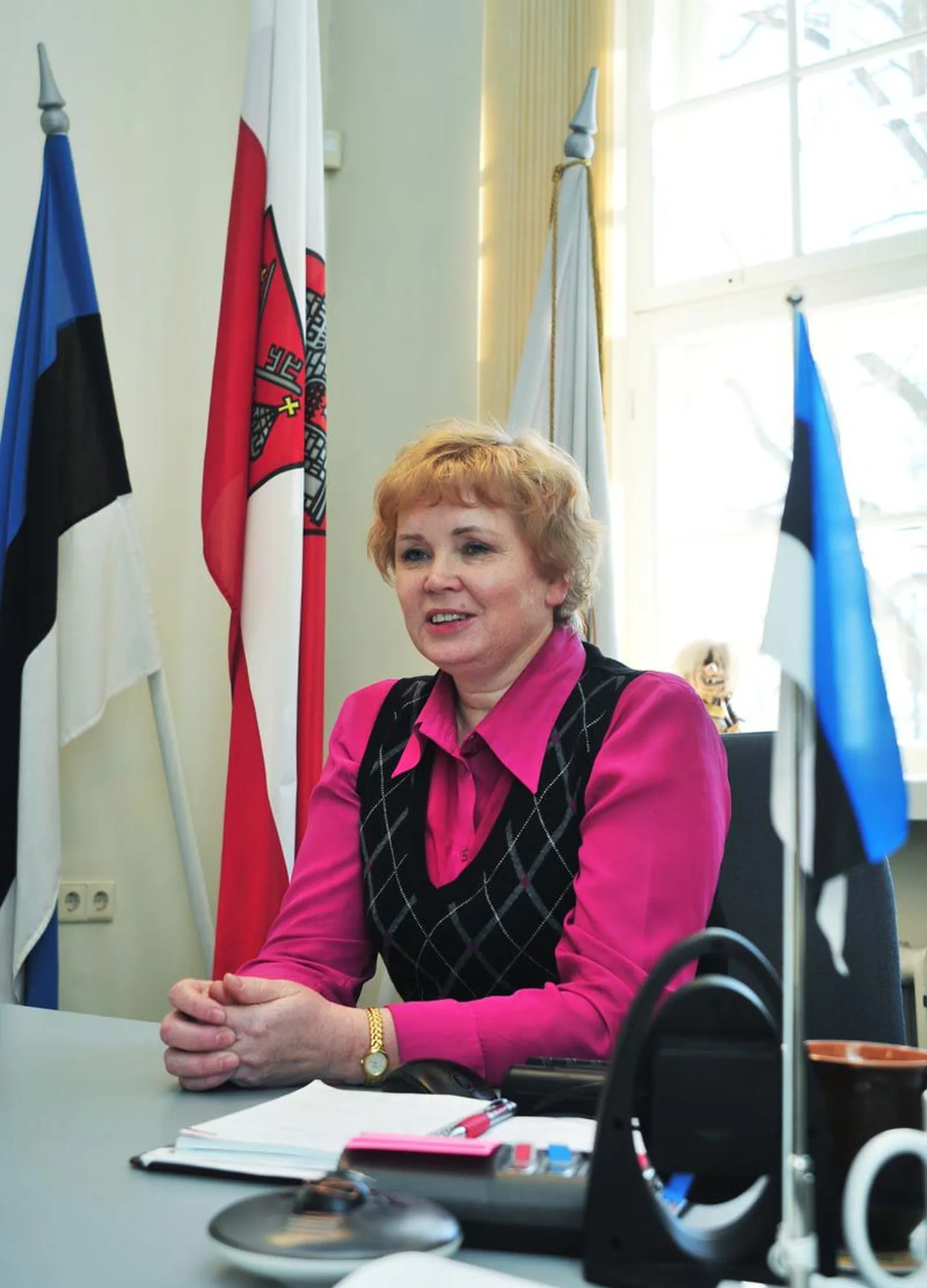 Miina Härma gümnaasiumi direktori Ene Tannbergi sõnul on nende koolil hädaolukorra plaan olemas ning tavapärane osa puudutab tulekahjusid ja sellega seotud evakueerimisi.