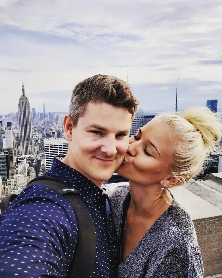 Jüri Butšakov koos elukaaslase Annikaga.