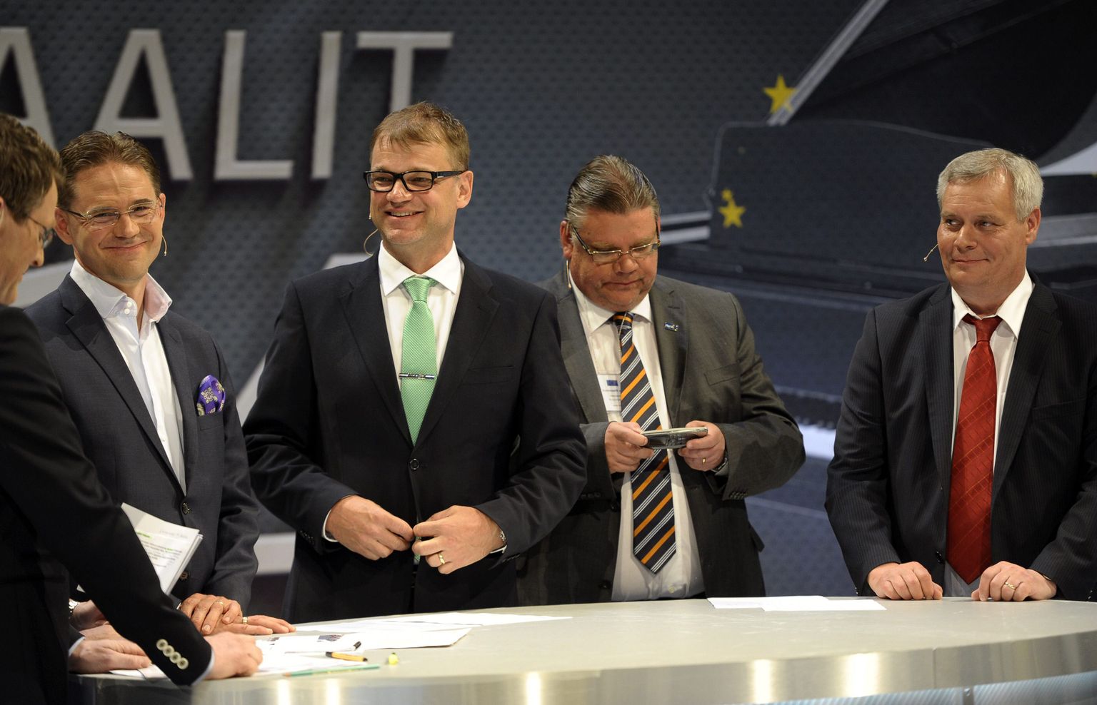 Soome uus rahandusminister on Antti Rinne (pildil kõige parempoolsem)