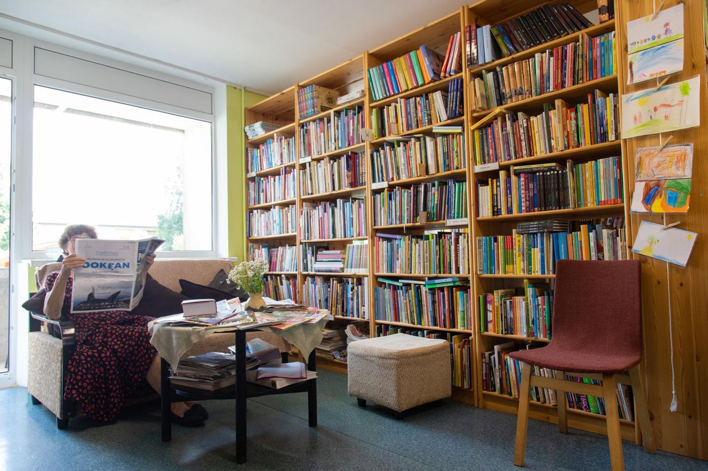 Õisu väiksele kogukonnale on raamatukogu tähtis paik, kus aega veeta. Ruumi napib seal aga juba praegugi.