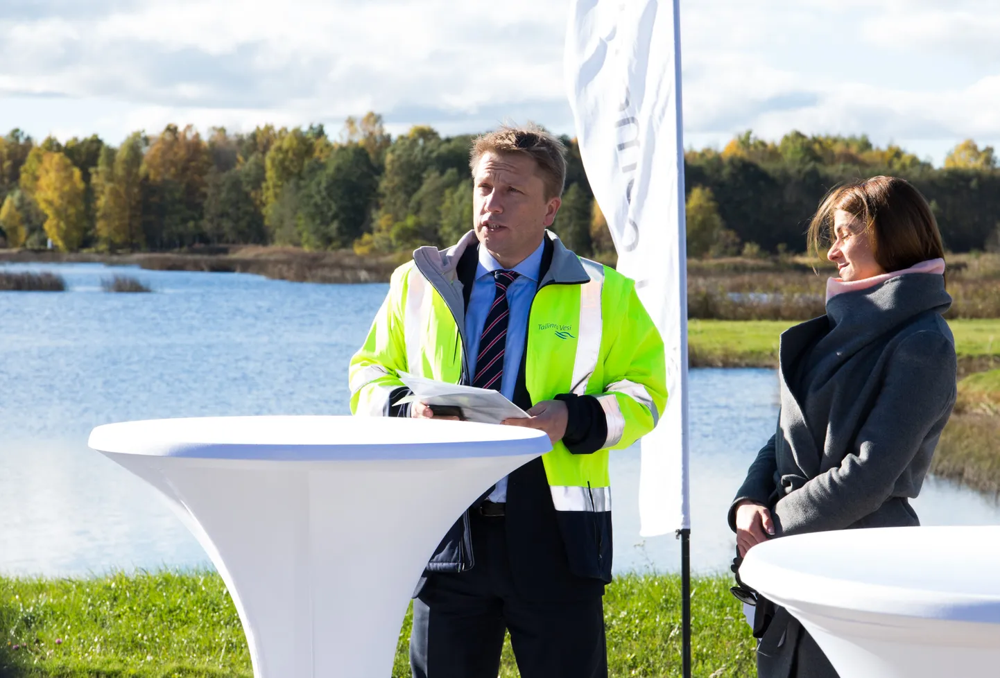 Vaskjala. 06.10.2015. Kalapääsu avamine Vaskjalas. Pildil Karl Brookes, Mariliis Mia Topp. FOTO: JAANUS LENSMENT/POSTIMEES